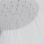 【9月の整え習慣】シャワーヘッドの掃除はクエン酸つけ置きで！水垢・カビをスッキリ落とす方法