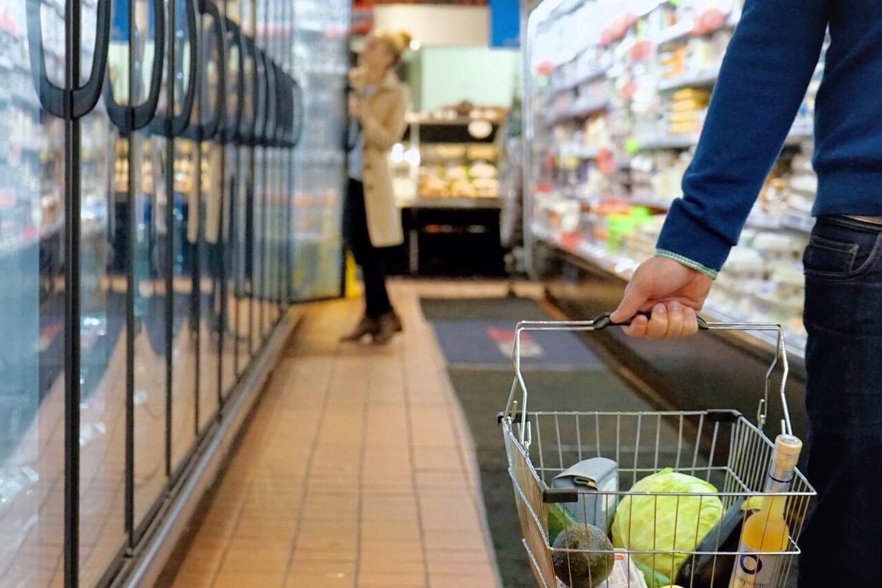 無駄遣いをやめる！「なんとなく買い」を封印して、無理なく食費節約するコツ